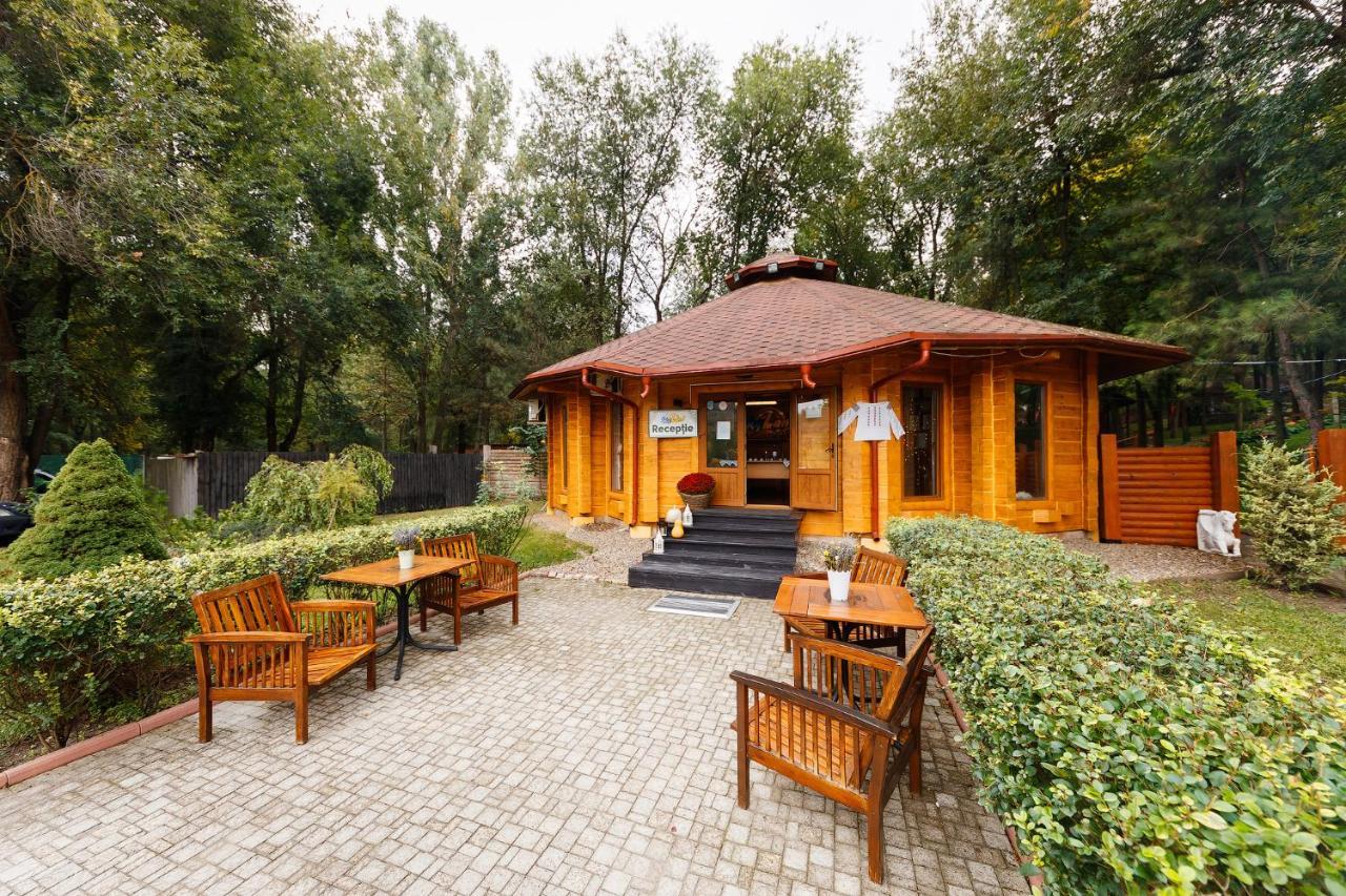 Sky Land Camping & Resort Кишинёв Экстерьер фото